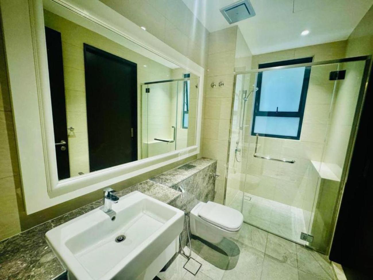 Crown Suites The Manor Klcc Kuala Lumpur City Center Exteriör bild