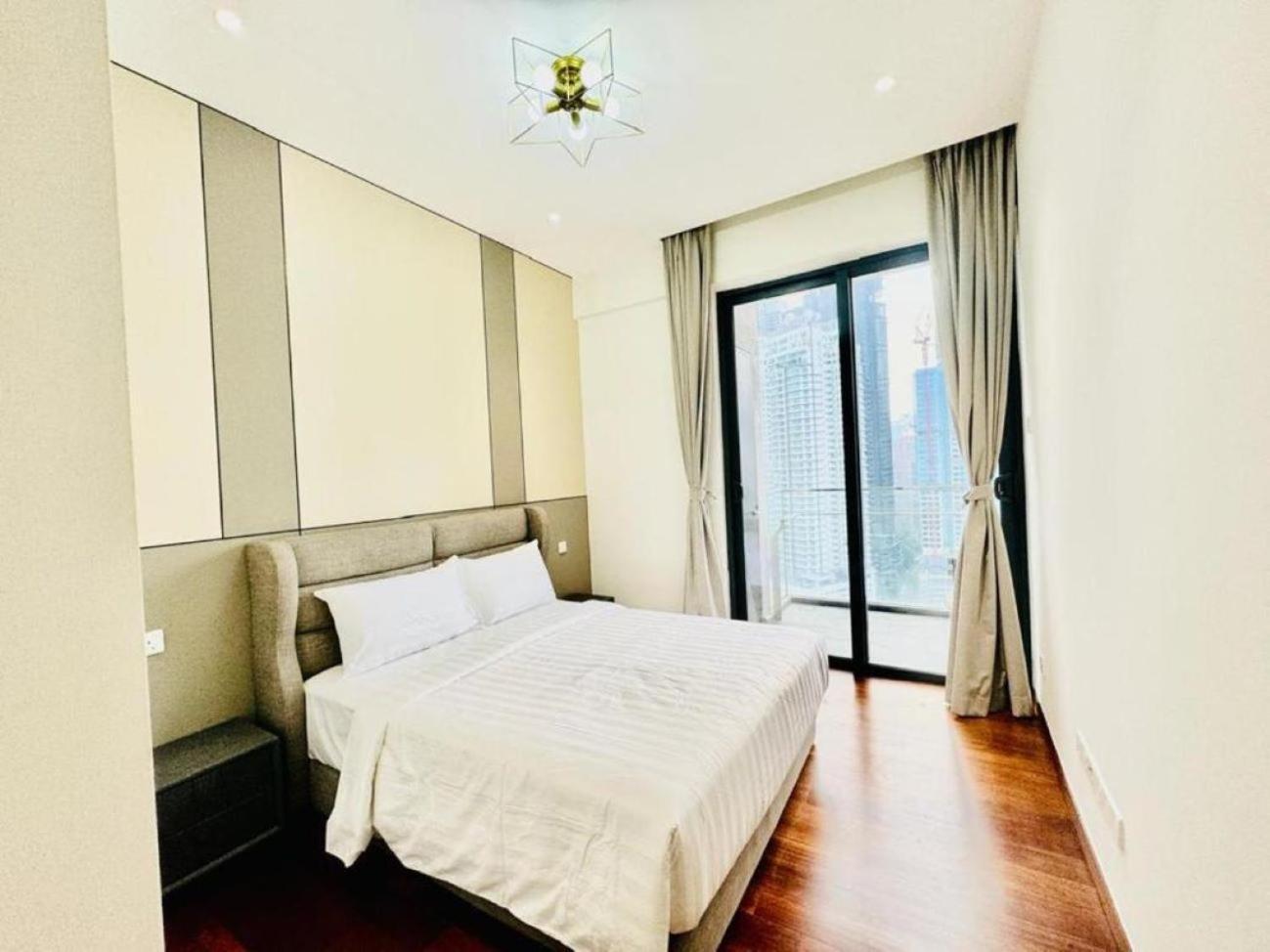 Crown Suites The Manor Klcc Kuala Lumpur City Center Exteriör bild