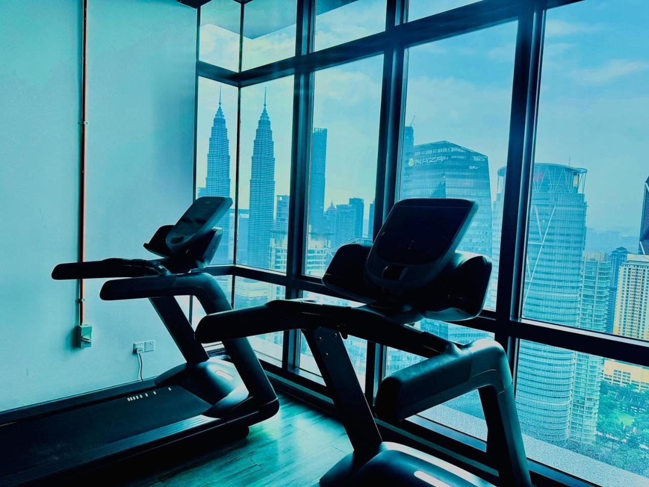 Crown Suites The Manor Klcc Kuala Lumpur City Center Exteriör bild