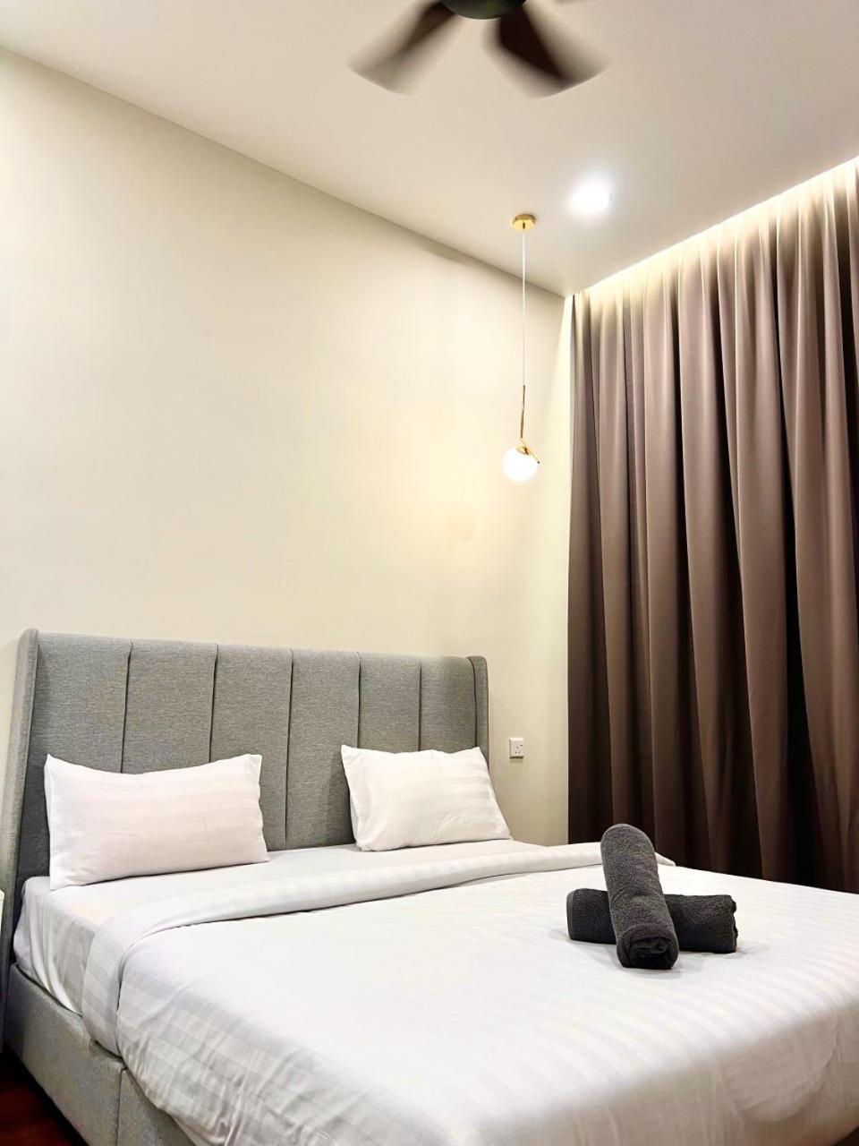 Crown Suites The Manor Klcc Kuala Lumpur City Center Exteriör bild