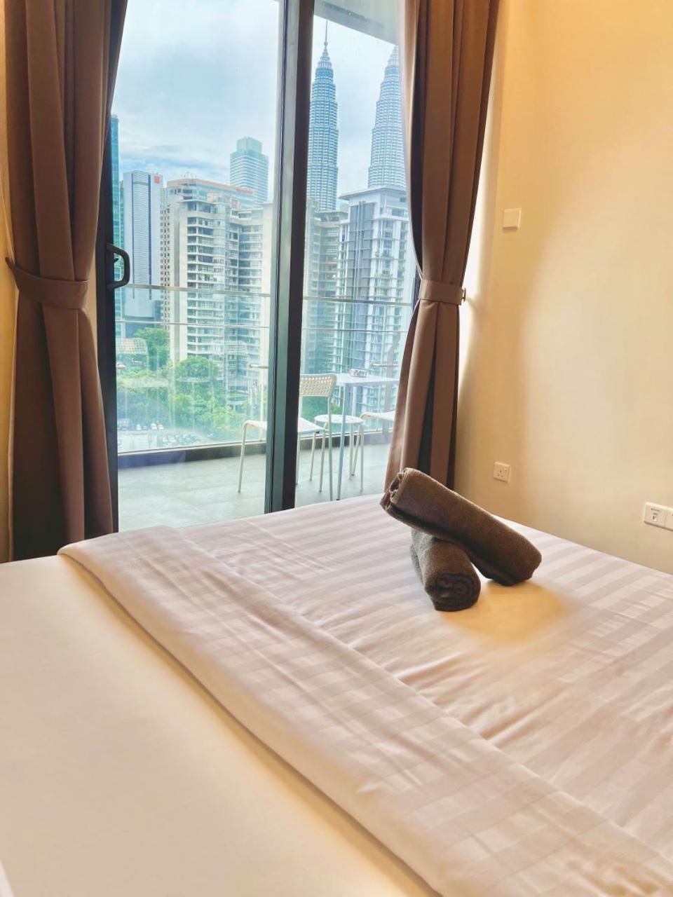 Crown Suites The Manor Klcc Kuala Lumpur City Center Exteriör bild
